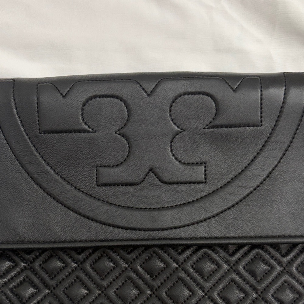 Tory Burch Black Quilted Convertible Bag - Picture 12 of 13